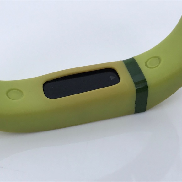 Fitbit Flex Activity Tracker Sleep Fitness Monitor - Picture 8 of 8